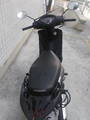 Honda Biz muito nova,  - Motos - Santa Rosa, Niterói | OLX