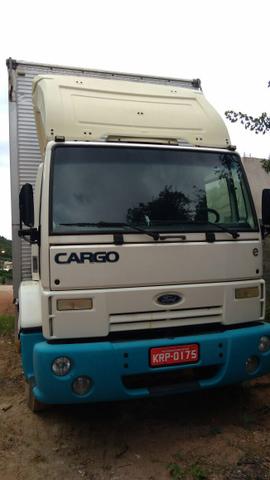 Caminhão Cargo filé - Caminhões, ônibus e vans - São Pedro da Aldeia, Rio de Janeiro | OLX