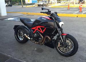 Ducati Diavel Carbon  (Top),  - Motos - Barra da Tijuca, Rio de Janeiro | OLX