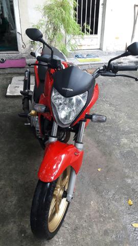 Cb 300 vermelha  - Motos - Portuguesa, Rio de Janeiro | OLX