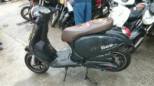 Scooter Bee Monaco barato,  - Motos - Água Santa, Rio de Janeiro | OLX