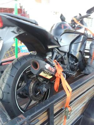Kawasaki ninja 250R retirada no leilão dia  não é sucata!R$ - Motos - Pacheco, São Gonçalo | OLX