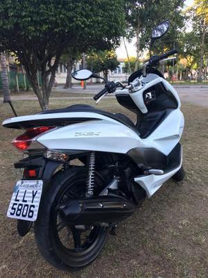 Honda Pcx pouco rodada,  - Motos - Mal Hermes, Rio de Janeiro | OLX