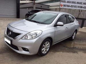 Nissan Versa km rodados,  - Carros - Copacabana, Rio de Janeiro | OLX