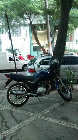 Fan125 freio a disco e estart,  - Motos - Parada De Lucas, Rio de Janeiro | OLX