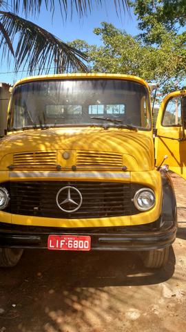 Mercedes  truck - Caminhões, ônibus e vans - Itaipuaçu, Manoel Ribeiro, Maricá | OLX