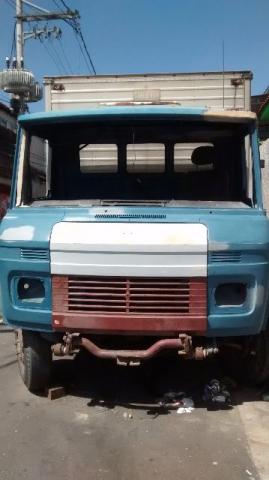 Caminhão MB 608 baú  - Caminhões, ônibus e vans - Ricardo De Albuquerque, Rio de Janeiro | OLX