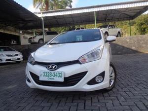 Hyundai HB20 Hatch 1.6 Premium (aut)  em Blumenau R$