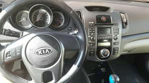 Kia Cerato v gasolina manual  - Carros - Duque Est, Nova Iguaçu | OLX