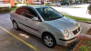 Polo Sedan com GNV,  - Carros - Liberdade, Resende | OLX