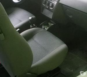 Excelente, carro semi-novo Celta  rodados.