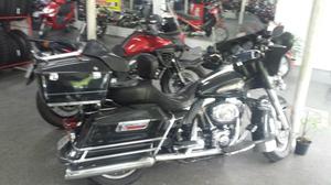 Harley Davidson Electra Glide modelo  - Motos - Cel Veiga, Petrópolis | OLX