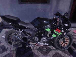 Suzuki Gs Carenada,  - Motos - Itatiaia, Rio de Janeiro | OLX
