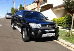 Toyota Hilux 3.0 Turbo 4x4 CD 