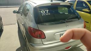 Pegeout  top,  - Carros - Camarão, São Gonçalo | OLX