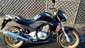 CB 300 Bem Conservada,  - Motos - Pavuna, Rio de Janeiro | OLX