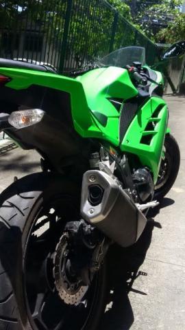 Kawasaki Ninja 300cc, muito nova sem detalhes. Verde  - Motos - Icaraí, Niterói | OLX
