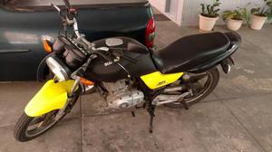 Suzuki Yes EN  amarela - Cabo Frio,  - Motos - Parque Riviera, Cabo Frio | OLX