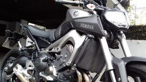 Yamaha Mt-09 somente  KM, Amort de dir Max Racing, Slider Yamaha e descarga Dogster,  - Motos - Grajaú, Rio de Janeiro | OLX