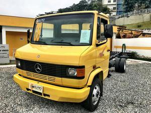 Mb.710 plus amarela - Caminhões, ônibus e vans - Várzea, Teresópolis | OLX