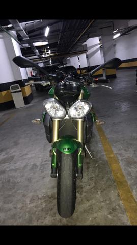 Triumph Street Triple  com ABS,  - Motos - Freguesia, Rio de Janeiro | OLX
