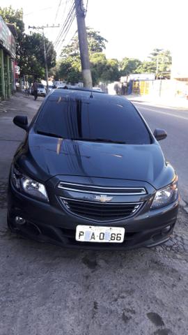 Onix  completo,  - Carros - Taquara, Rio de Janeiro | OLX