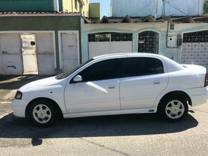 Astra completo 4p por moto XRE mt03 e outras,  - Carros - Paciência, Rio de Janeiro | OLX