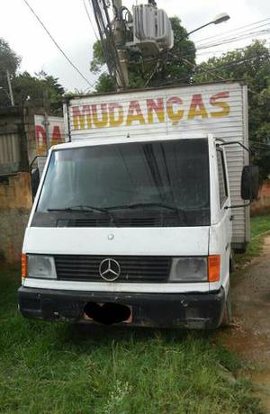 Caminhão baú - Caminhões, ônibus e vans - São José, Belford Roxo | OLX