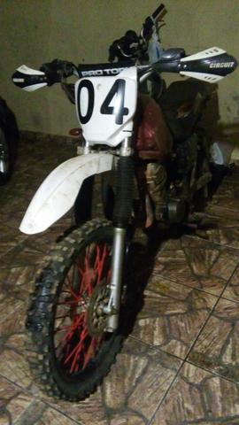 Xt 225 vendo inteira ou peças motor bom,  - Motos - Nova Friburgo, Rio de Janeiro | OLX