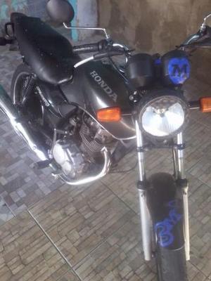 Honda Cg n 125 sucata d leilao andando sem nota para peças,  - Motos - Jardim Canaã, Nova Iguaçu | OLX