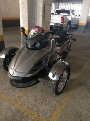 Triciclo Spyder RS  - Motos - Centro, Itaboraí | OLX