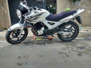 Twistter 250cc  no verde,  - Motos - Santana, Itaguaí | OLX