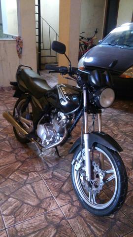 Moto 125 de leilão barato de mas,  - Motos - Nova Friburgo, Rio de Janeiro | OLX