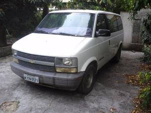 Chevrolet Astro Van V6 4.3 - Caminhões, ônibus e vans - Serra Grande, Niterói | OLX