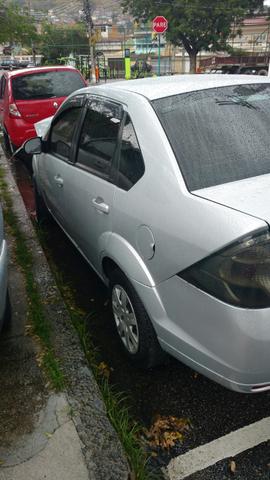 Fiesta 1.6 gnv  BATIDO BARATO,  - Carros - Vicente De Carvalho, Rio de Janeiro | OLX