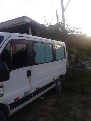 Van refrigerada agregada - Caminhões, ônibus e vans - Santa Isabel, São Gonçalo | OLX
