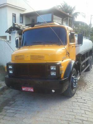Caminhão pipa  ano 74 - Caminhões, ônibus e vans - Rio das Ostras, Rio de Janeiro | OLX