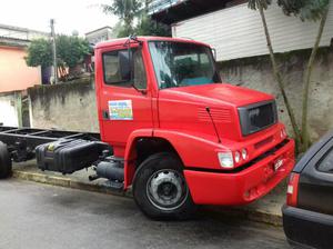  - Caminhões, ônibus e vans - Jardim Gramacho, Duque de Caxias | OLX