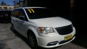 Chrysler Town & Country  limited 3.6 v6 aut/tip branca(lindíssima)completa nova=0km,  - Carros - Anil, Rio de Janeiro | OLX