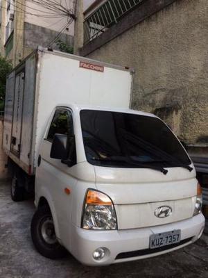 Caminhão HR Hyundai com Baú porta traseira e lateral. Único dono - Caminhões, ônibus e vans - Icaraí, Niterói | OLX