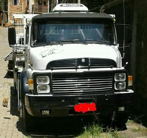 Truck  - Caminhões, ônibus e vans - Loteamento São Vicente, Barra Mansa | OLX