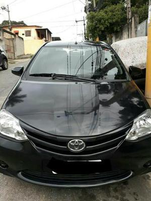 Toyota Etios Sedan 1.5x preto  - Carros - Irajá, Rio de Janeiro | OLX