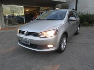 Volkswagen Voyage 1.0 Tec Comfortline (flex)  em