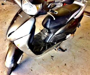 Honda lead  - Motos - Engenho De Dentro, Rio de Janeiro | OLX