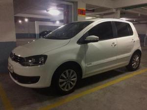 Volkswagen Fox 1.0 Itrend  em Blumenau R$ 