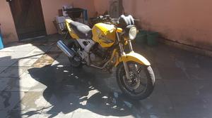 Twister  - Motos - Essolandia, Nova Iguaçu | OLX