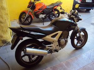 Honda Cbx  twister 250cc inteira + de multa,  - Motos - Méier, Rio de Janeiro | OLX