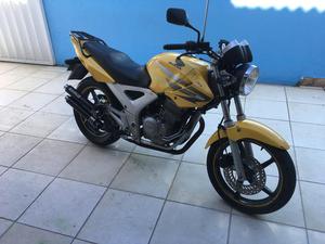 CBX Twister amarela,  - Motos - Taquara, Rio de Janeiro | OLX