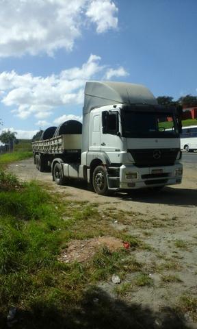 Merceds Axor  - Caminhões, ônibus e vans - Belmonte, Volta Redonda | OLX