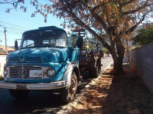 Caminhão - ano  - Caminhões, ônibus e vans - Itaipuaçu, Manoel Ribeiro, Maricá | OLX